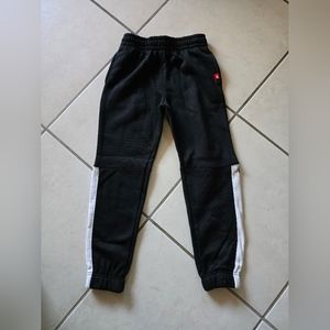 New Balance Boys' Active Fleece Jogger Pants, size M (10/12), Black/White
